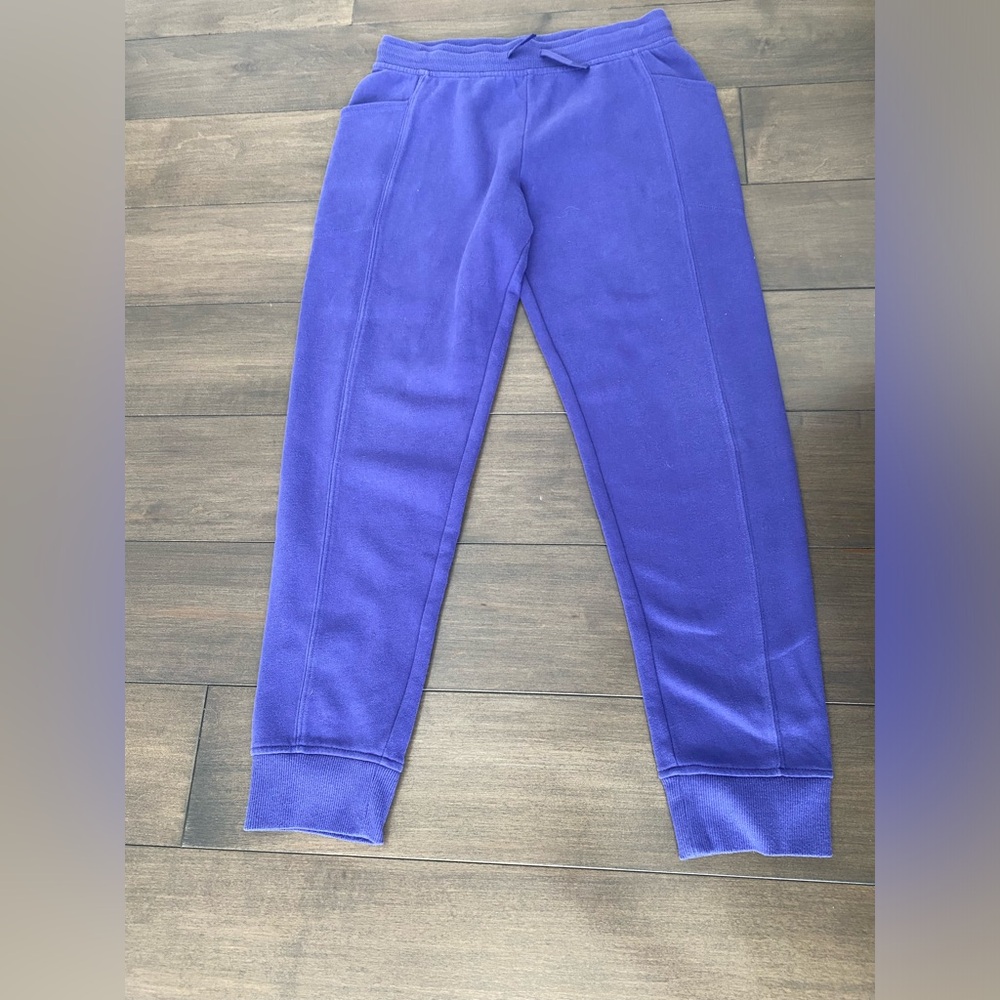 Sale 😉 3 for $15 All in motion joggers/ girls’ size large